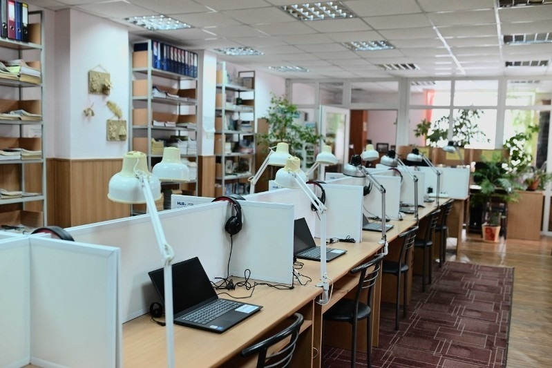 Освітній хаб
