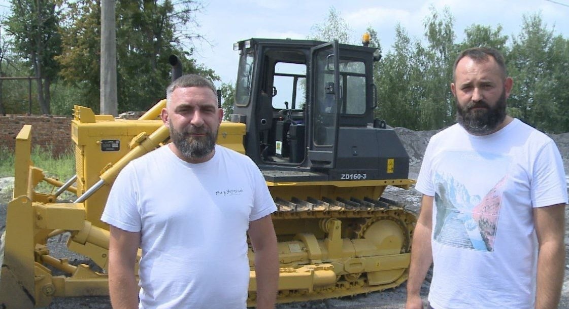 Керівник СКП "Комунальник" Максим Глущенко та міський голова Сергій Ананко (зліва на право).