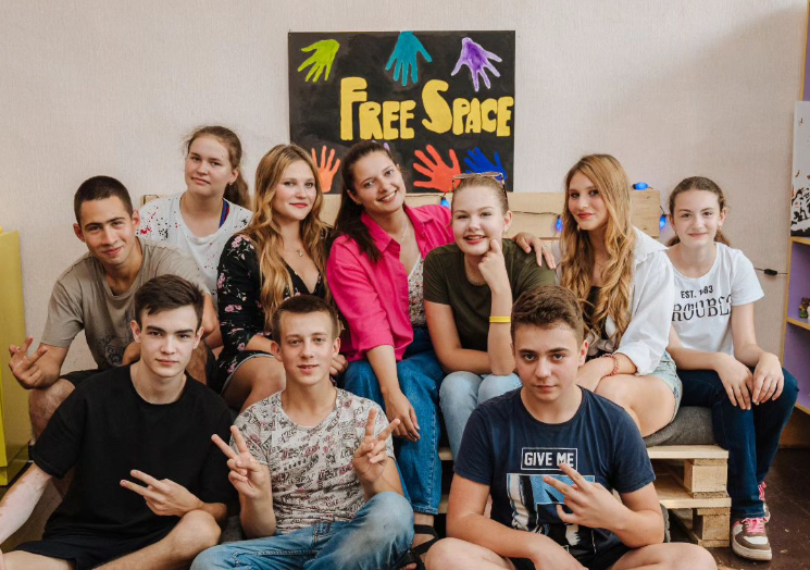Активісти молодіжного простору громади