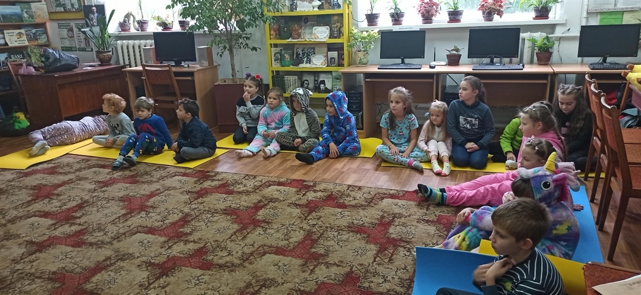 Дрес-код заходу - улюблена піжама