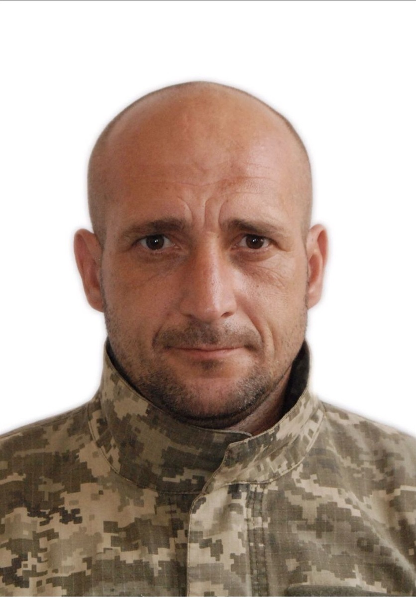 Руслан Жигунов загинув у Андріївці на Донеччині.