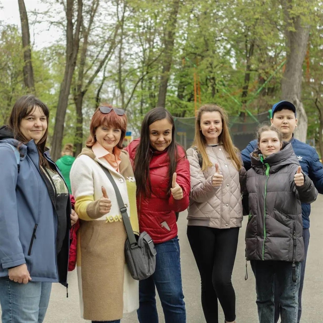 Вихованці волонтерського центру «Дозвілля» та організатори