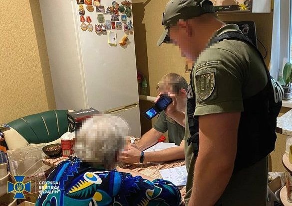 Повідомлення про підозру за колабораційну діяльність та виправдовування збройної агресії РФ