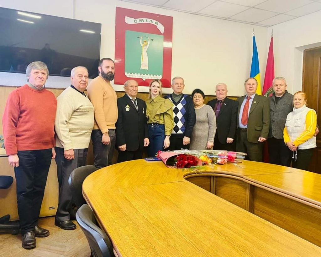  Іншаков Віктор Григорович з колегами та представниками влади