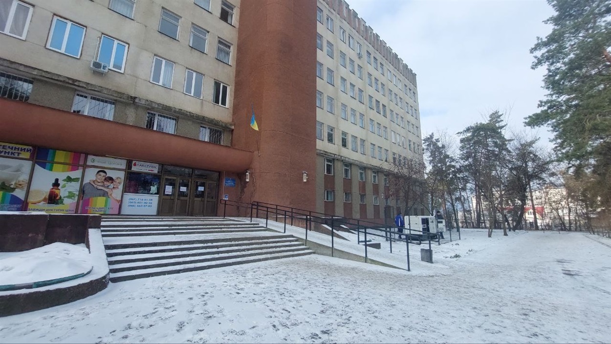 Генератор для поліклініки