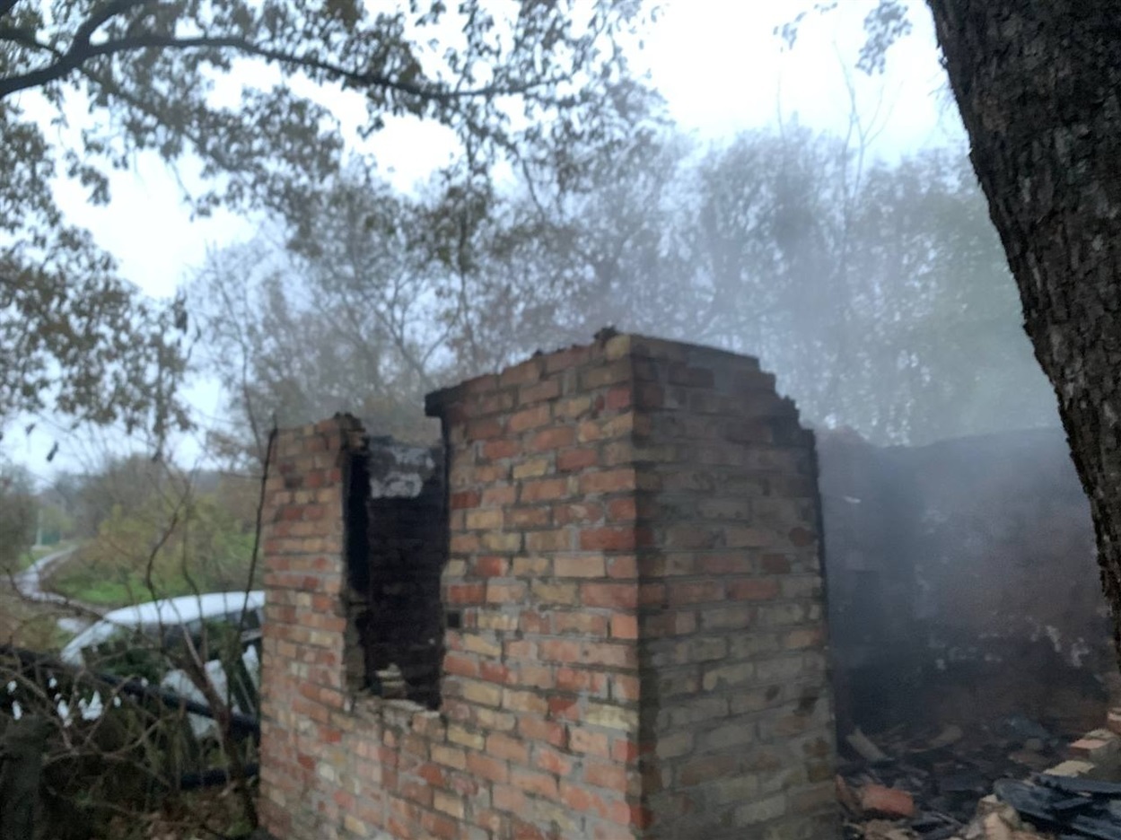Пожежа в надвірній споруді