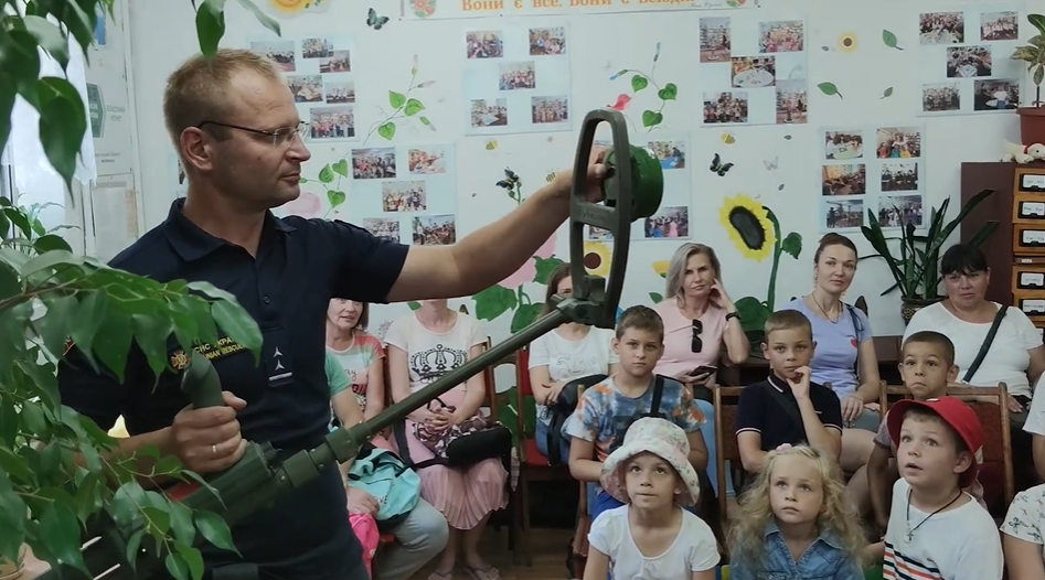 Робочі інструменти сапера